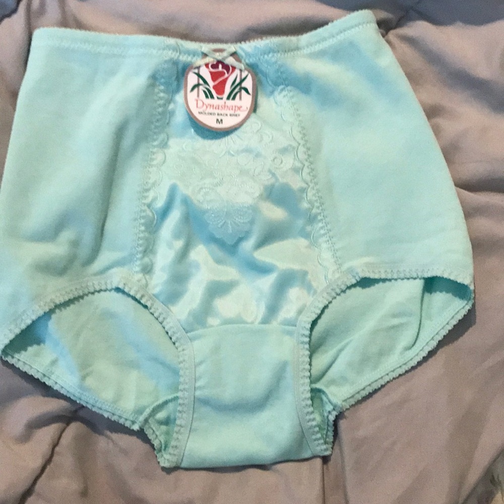 5 Control Top / Molded Back Brief